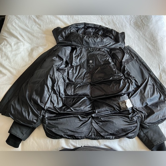 Canada Goose MacMillin Jacket - Picture 6 of 15